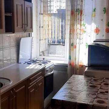 Оренда 1 кімн. вулиця Едуарда Вільде, 10   НОВИЙ !! Холодильник та Диван