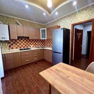 Оренда 1 кімн.кв. з ремонтом в зручній локації.