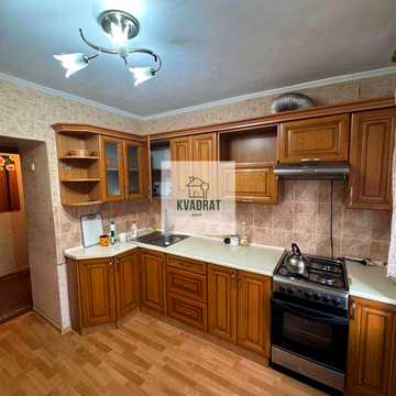 Здам 2-кімнатну квартиру на мікрорайоні.на довго тривалий термін