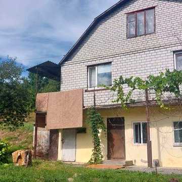Здаю частину будинку в 2 пов.будинку