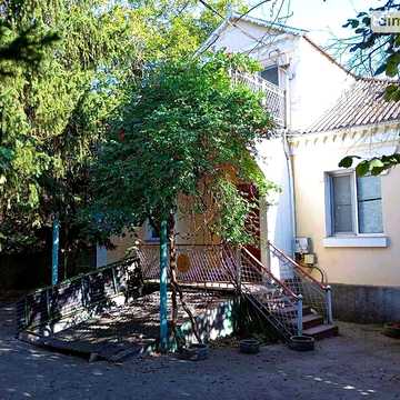 Продаж 5к Дім Музична (Комсомольська) вулиця