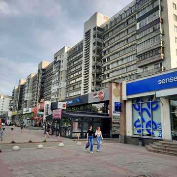 Продам 2-х кімнатну квартиру в центральній частині міста