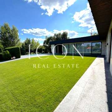 Продаж просторого будинку |452м²| Козин