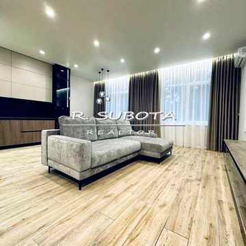 2.к. студия ЖК Комфорт Сити 95м2 пр. Поля Новострой Кирова Центр