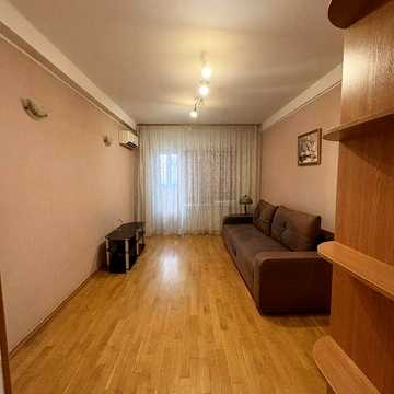 Здам однокімнатну квартиру біля метро Печерська