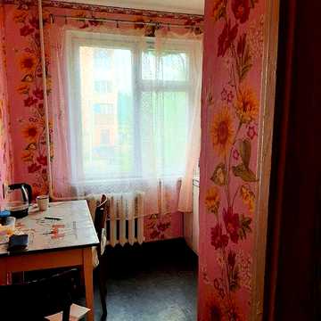Однокімнатна квартира знаходиться на 2 поверсі