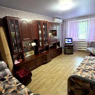 Прожам 2х комнатную квартиру в районе 10 школы