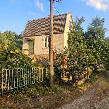 Продам дачу біля води