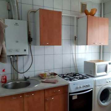 В центрі продам 2х кімн кв біля готелю Україна