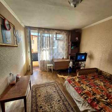Продам 1к квартиру на Зодчих,32б