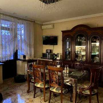 Продам дом на Фонтане для большой семьи на ул. Авдеева-Черноморского