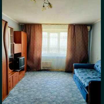 Петра Григоренка просп., 33/44