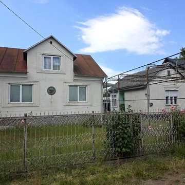 Ексклюзив у курортному Солотвині: Два будинки на одній ділянці!