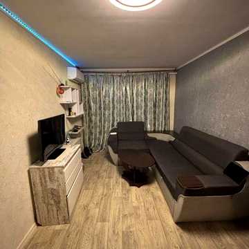 Продам Квартиру (Центр)