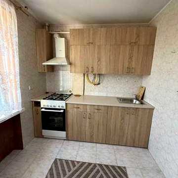 Продам 2 кімнатну квартиру на Відродження