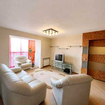 Продам 3к квартиру в центрі міста