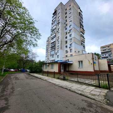 Продам 2-кімнатну квартиру на Таїрова! Вигідна ціна та зручне планування!
