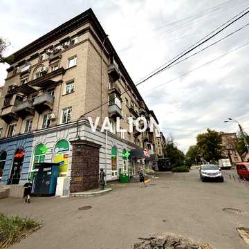Без % Продаж 4-кімнатної квартири, вул. Кирилівська, 109В/1 в Подільському районі .