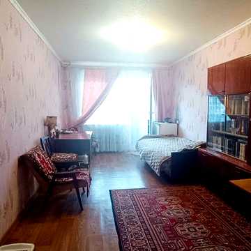 Продаж 2 кімнатної квартири, Чугуїв, центр