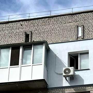 Продам квартиру в центрі Звягеля