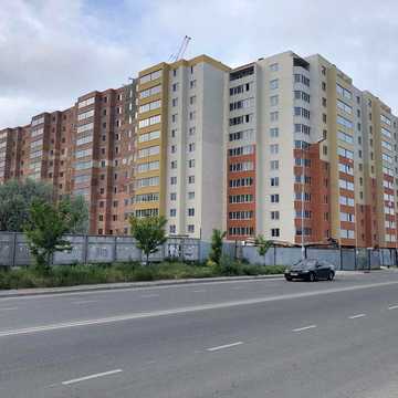 От хозяина продажа 2-х комнатной квартиры на Сахарова 16 ЖК Рахат Лукум