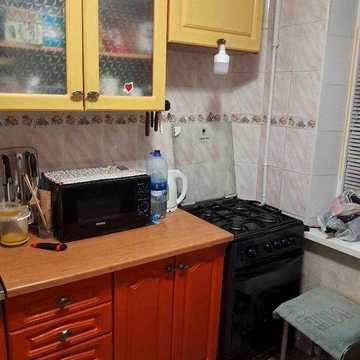 М. Златопіль, Продам 2 к квартиру, 3м.р.