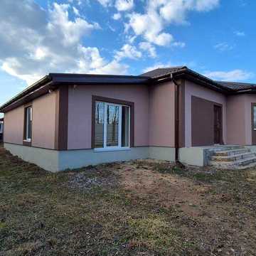 Продам будинок 140 м². Немішаєве | 8 соток | 20 кВт | Зроблена штукатурка, переливний септик 15 кВт, свердловина 82метри, високі потолки, 3 великі кім