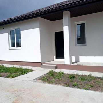 Продам будинок 70  м2 на 5 сотках землі. Нове.