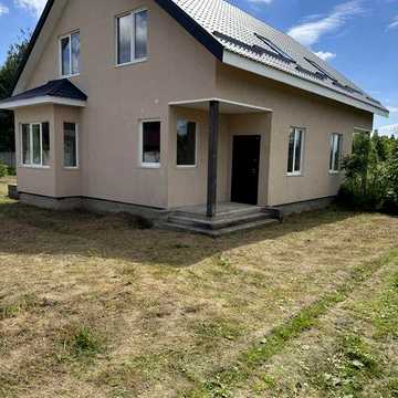 Продаж будинку у мальовничому місці