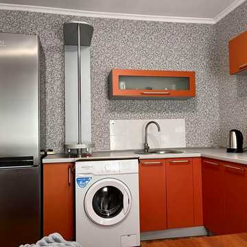 Продаж 2 к кв на Харківській 22