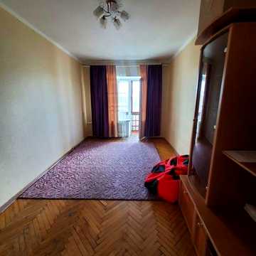 Метро поряд! 2 кімнатна  Верховної Ради/Лазаревського Чернігівська метро