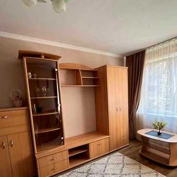 Здається в оренду 1-кімнатна квартира, пр. Голосіївський, 11