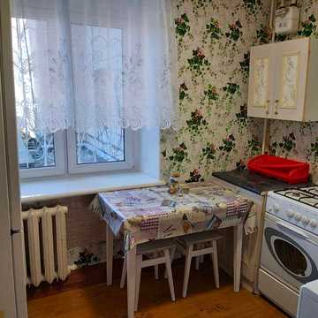 Оренда 2к квартири (2-й поверх)