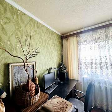 Продам 3 квартиру Салтовка р-он 8 хлебозавод  , кирпич