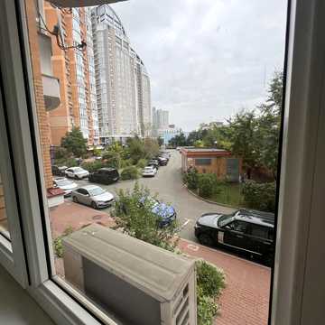 Оболонська набережна вул., 3