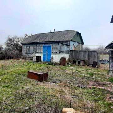 Продам будинок та прилеглу ділянку Київська обл.. Власник. Ціна 40000 у.о..