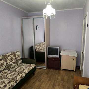 Продам однокомнатную квартиру 10500