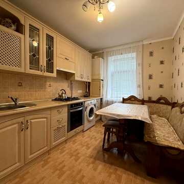 Оренда 2 кімнатна квартира район  ЦРБ