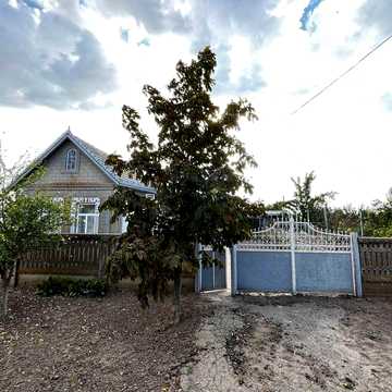 Продается дом в селе.