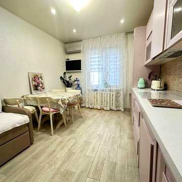 Оренда 1к , Європейського Союзу 31а 52м2, Паркінг. Без комісії!!