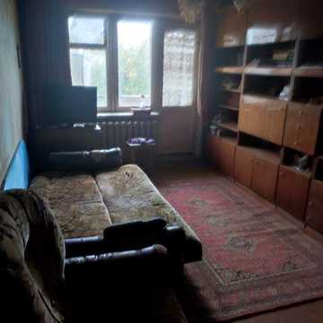 Сдам 1кв на ул.Ньютона и 3кв. на салтовке