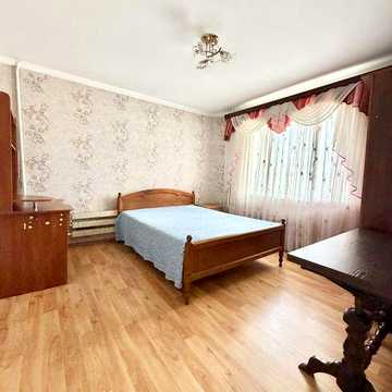 2-кімнатна квартира в центрі (маг.Прогрес), на довгий термін