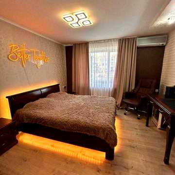 Продам 2 кім квартиру центр