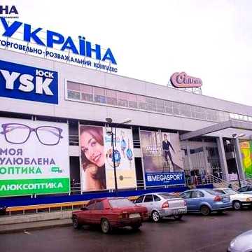 Сдам 1 кв.Студию Новострой Евро Ремонт Рядом Трк Украина и Парк Победы