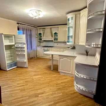 Продаж, Квартира, 5 комнат, 153 м², Базарная, Центр, Одесса