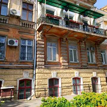 Продаж,  Квартира,  5 комнат,  105 м²,  Нежинская,  Центр,  Одесса