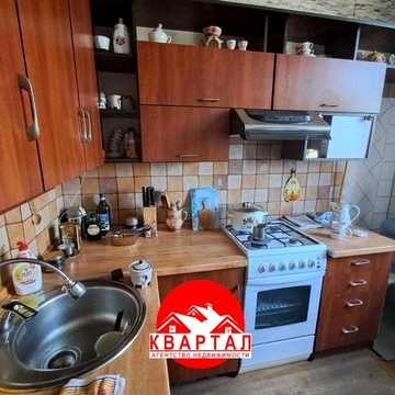 Продается 3-х комнатная светлая полнометражная квартира на Проспекте Соборном, пл. Запорожская
