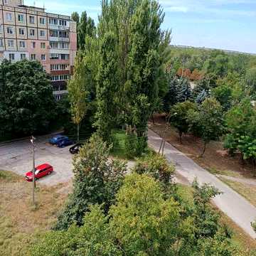 Продається 3-х кімнатна квартира на Дніпропетровському шосе