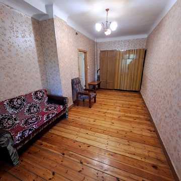 Історична вул., 111