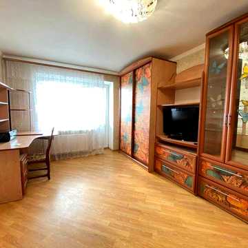 Продам 2к квартиру на вул. Волошкова 4561